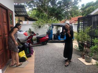 Airport Transit B&B - Katunayake - 2