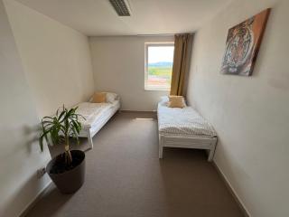 Stylish Stay Prešov, Panoramic View & parking - Prešov - 8