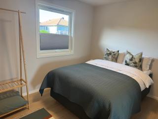 Renovated family home with jacuzzi - Sandnes - 7