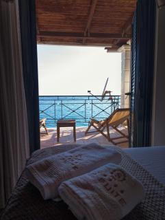 La Suite Apartment - Loutsa - 0