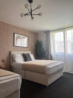 Salford Quays 4 Guests / Parking - Manchester - 5