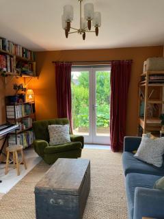 Family-friendly home with garden and parking - Falmouth - 0