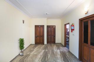 Hotel O AV Homes - 8
