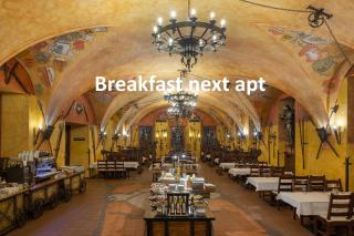 Deluxe Charles Bridge Apt Old Town, Garden View, city centre - Prag - 0