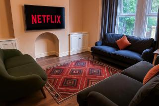 Queens Retreat, Stylish 3-bedroom, sleeps 6 guests, parking for 2 cars, Pet-friendly, a short walk to the castle, cathedral, bars, and restaurants - Lincoln - 9