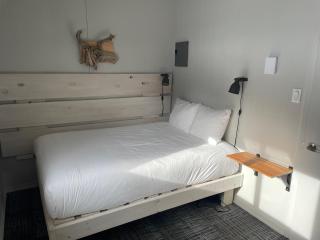 Pinewood Inn - Golden - 1
