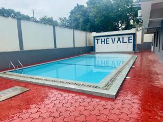 Serenum, bright 2BR with AC, pool, WiFi, Balcony, close to Beach - Mombasa - 6