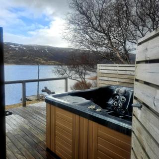 Lakefront cottage with jacuzzi - Borgarnes - 1
