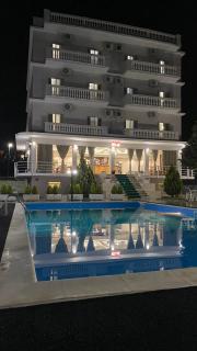 Relax Apartment & Hotel - Golem - 9
