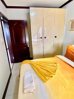 2 bed apartment- La casa de Miah Sandton - 7