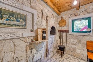 Villa Lara, Family Retreat with Sea View & Pool - Sveti Filip i Jakov - 1
