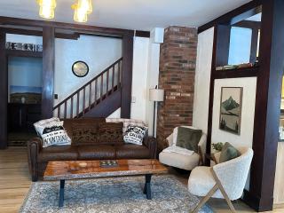 Group Getaway in White Mountains 8 bedrooms, all ensuite - Woodstock - 4
