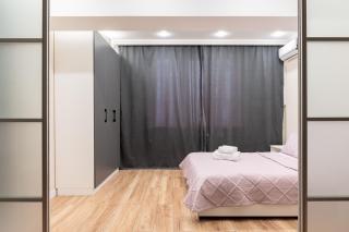 One Bedroom Apartment Near Arbat In The Center of Almaty - Zhezdi - 5