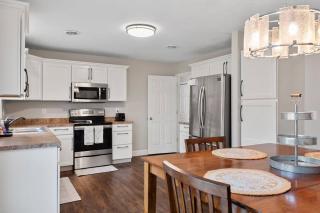 The Archer Home - Springfield - 6