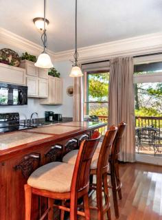 Cozy Cabin Near Dollywood with Hot Tub & Grill - 9