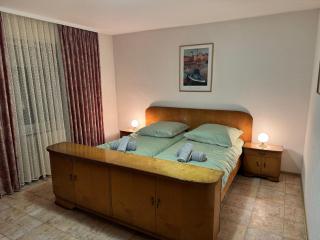 Apartment For Business & Holidays - Riegelsberg - 0