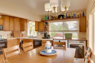 6 Mi to Main St Oceanfront Cottage in Ketchikan - Ketchikan - 8