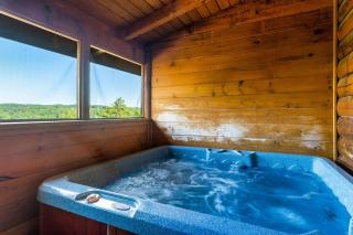 Chill & Enjoy Smokies w Hot Tub & Resort Pool - Pigeon Forge - 9