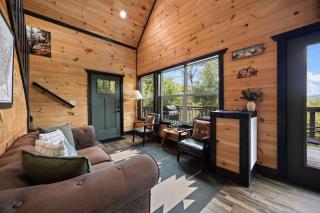 Summer Retreat Hot Tub Game Room w Views - 4