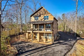 Charming Hideaway with Private Pool Hot Tub & Views - 7