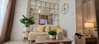 Davao Inspiria Condo units with balcony beside Abreeza Mall - Davao - 5