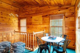 Spacious Family Home with Hot Tub Game & Play room - 1
