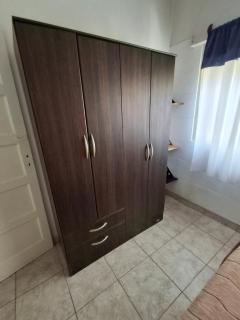 Dpto 4 personas, zona céntrica - 5