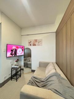 Stylish City Escape - Manilla - 7
