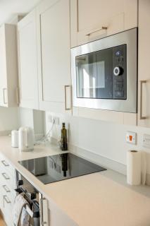 Joyful Management - A Mordern Semi-Detached House with 3 bedroom - 8