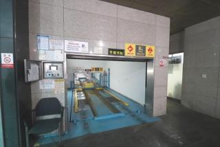Apartment near Gangnam and Nambu bus Terminal Queen size bed - Seul - 3