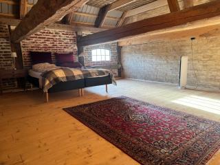 Anno 1782 Unique Romantic Glamping at the Manors Historic Barn - Arnager - 3
