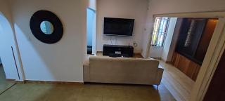 Sleek Spacious Loft at East Legon - Accra - 9