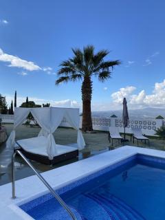 Luxury Villa -Jacuzzi, Heated Pool, Stunning Views - Carraspite - 8