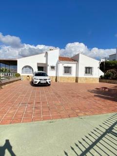 Luxury Villa -Jacuzzi, Heated Pool, Stunning Views - Carraspite - 4