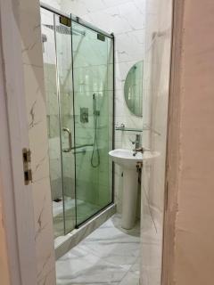 Whitehouse apartment - Abuja - 4