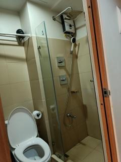 JoRan Staycation 1BR Unit near Moa with Netflix - 2