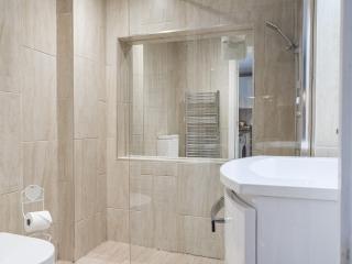 The Library Suite - - 4