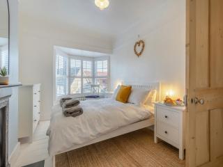 Coastal Cottage - Norwich - 2