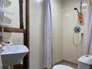 The Friars Apartment, Eastbridge Hospital - Canterbury - 1