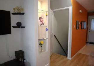 A Cozy - Spacious Urban Retreat - Child / Pet Friendly - 5