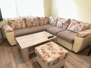 Suit Home Аpartment - free street parking & Self Check - in, two bedrooms - Stara Zagora - 0