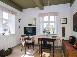 6 person holiday home in Højer - 2