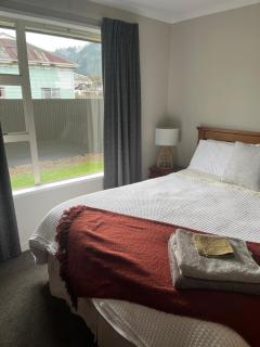 Stu's Place - Reefton - 2