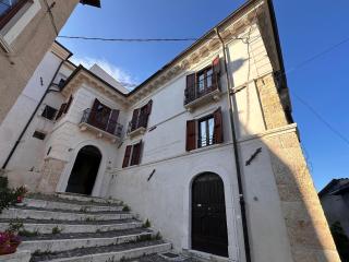 Palazzo D'Alessandro Wunderkammer & Suites B&B di charme - Caporciano - 7