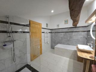 Charmant Gîte en Périgord Pourpre avec Wifi et Terrasse Privée - FR-1-616-491 - 2