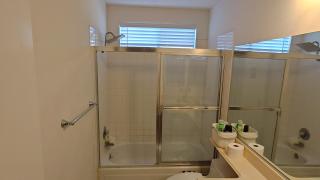 Golden House - Santa Clarita - 4