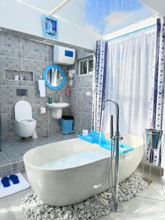 Bleu by The Prime Escape - Arusha - 7