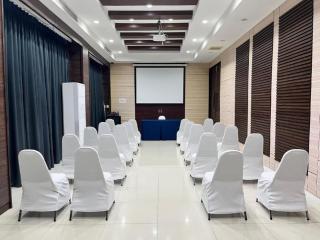Laemchabang City Hotel - Si Racha - 1
