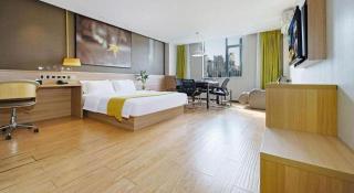 IU Hotel Chengdu Jianyang Xiongzhou Plaza - Ziyang - 4