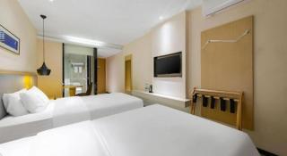 City Comfort Inn Wuhan International Square Union Medical College Hospital - 1